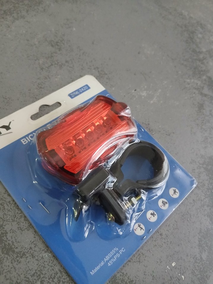 Renkli Kırmızı Bisiklet Arka Lambası 5K-2420 - Görsel 3