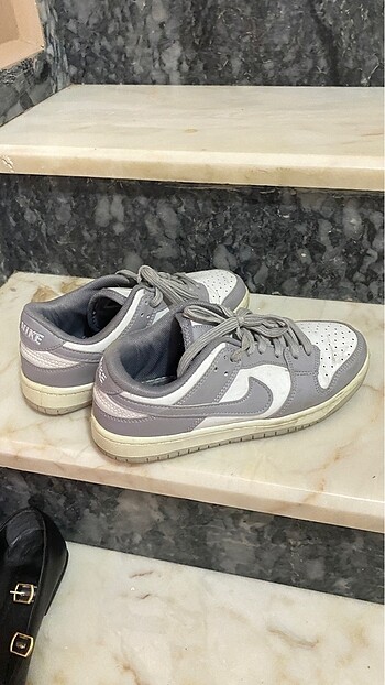 Gri nike dunk
