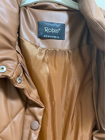 s Beden Mont robin