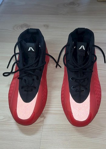 Adidas AE1 Basketbol Ayakkabısı 41 numara - Görsel 2