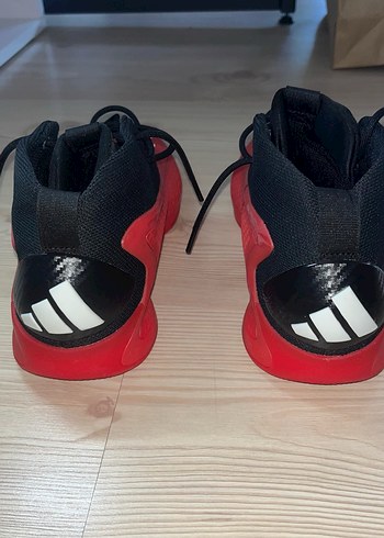 Adidas AE1 Basketbol Ayakkabısı 41 numara - Görsel 4