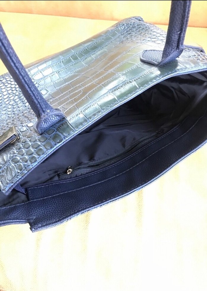 Mavi Yılan Derisi Desenli Deri Kadın Çanta - Görsel 2