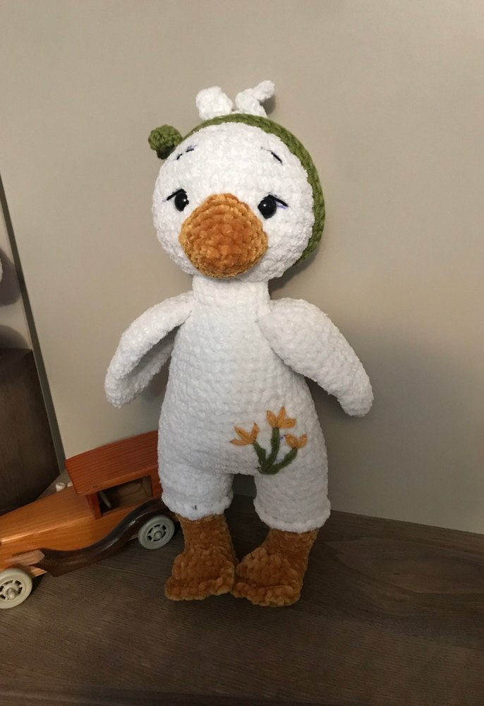 Renkli Detaylı Beyaz Peluş Oyuncak Ördek - Görsel 2