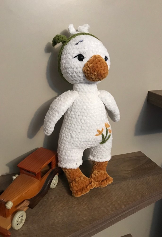 Renkli Detaylı Beyaz Peluş Oyuncak Ördek - Görsel 3