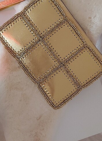 Gold clutch 