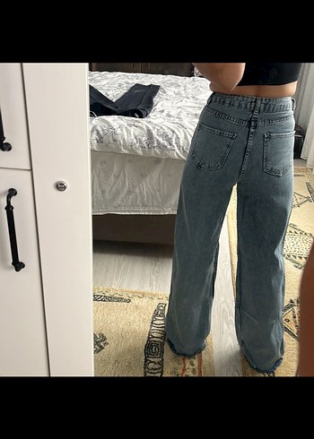 Gri Düğmeli Bol Kesim Midi Kot Pantolon - Görsel 2