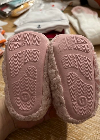 Kız Çocuk Pembe Peluş Patiği (3-6ay/17 numara) - Görsel 2
