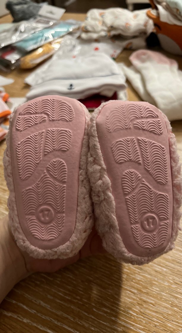 Kız Çocuk Pembe Peluş Patiği (3-6ay/17 numara) - Görsel 2