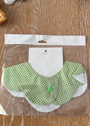 Desenli Yeşil Bebek Önlüğü - Görsel 2