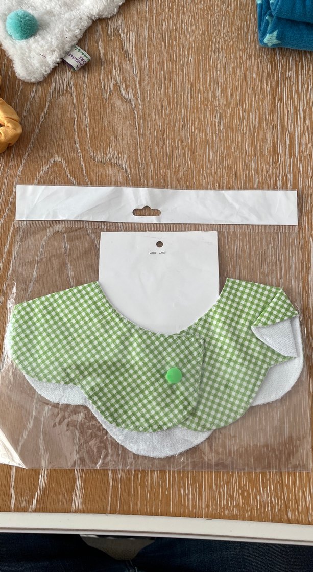 Desenli Yeşil Bebek Önlüğü - Görsel 2