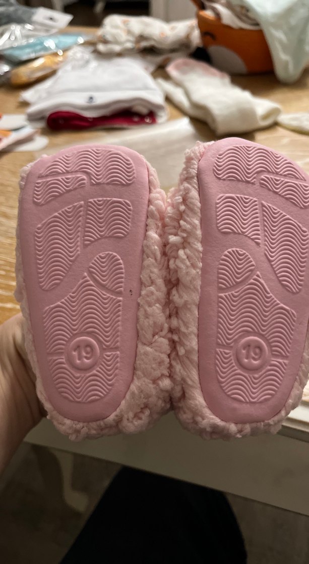 Kız Bebek Pembe Sıcak Patik (12-15ay/19 numara) - Görsel 2