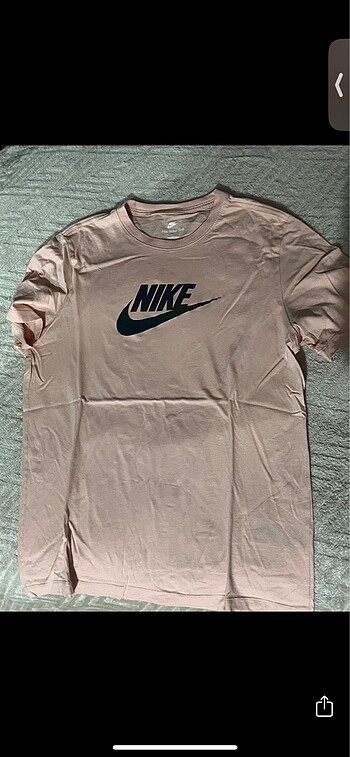 Nike Erkek Tişört