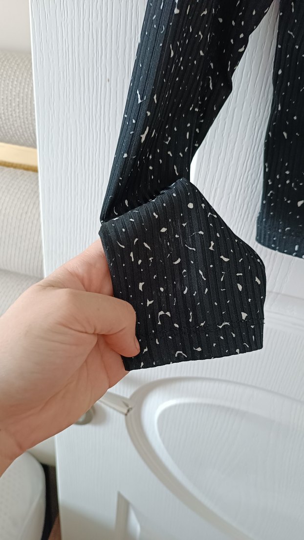 Siyah Uzun Kollu Örme Mini Bluz - Görsel 4