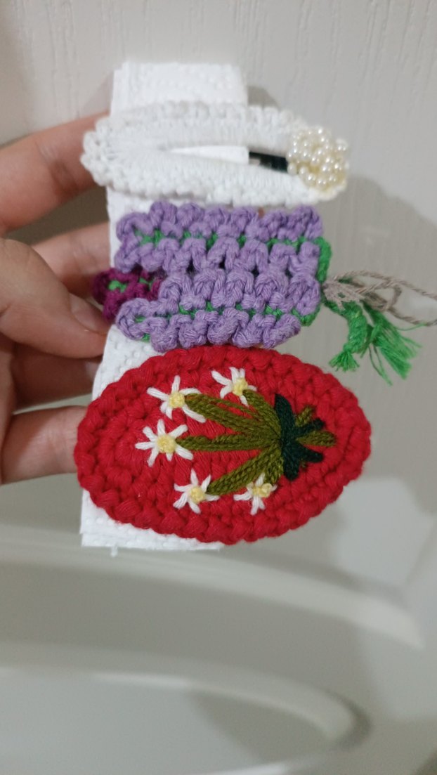 Renkli Nakışlı Örgü Çocuk Toka Seti - Görsel 5