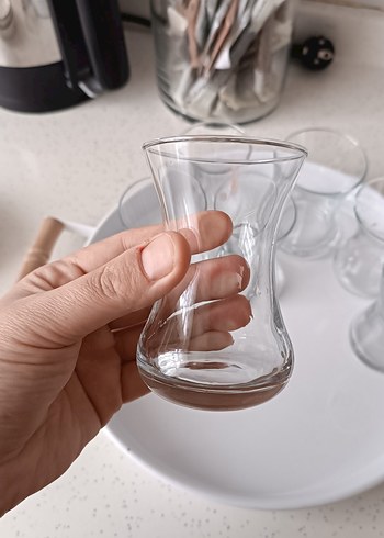 Şeffaf Cam Bardak Seti ve Desenli Tabak - Görsel 5