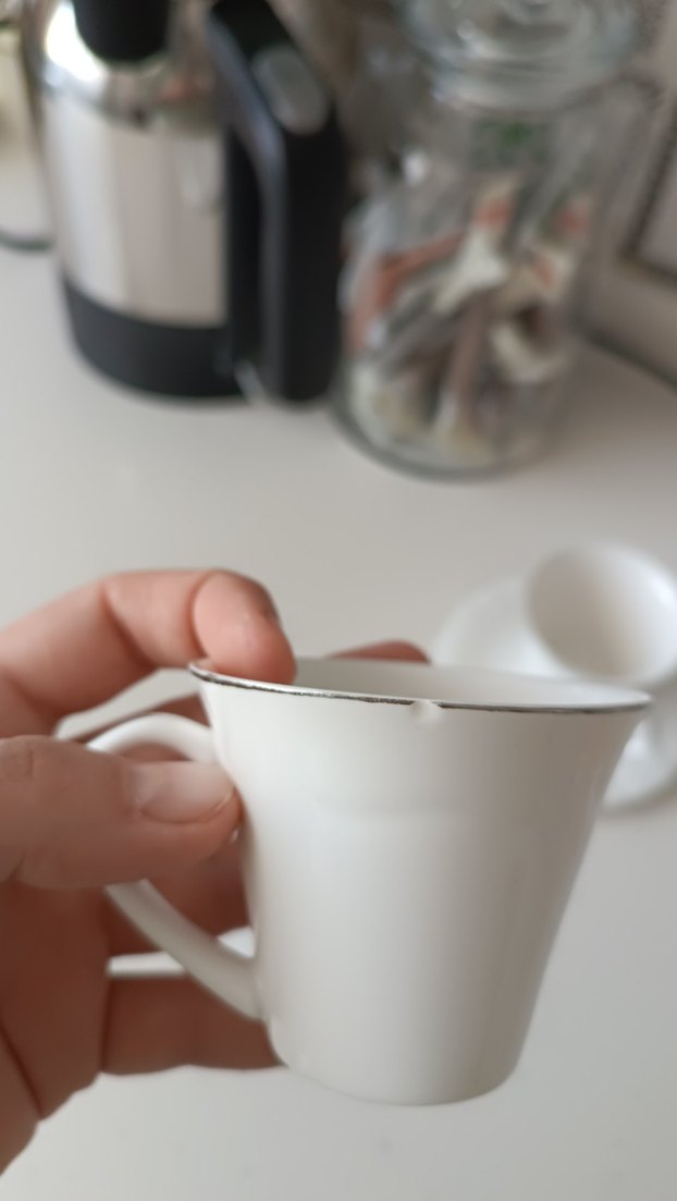 Beyaz Seramik Fincan ve Tabak Seti - Görsel 5