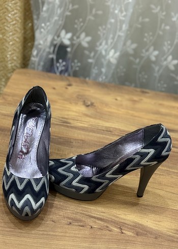 Zebra Desenli Gri Platform Topuklu Kadın Ayakkabı