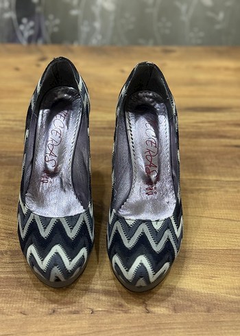 39 Beden gri Renk Zebra Desenli Gri Platform Topuklu Kadın Ayakkabı