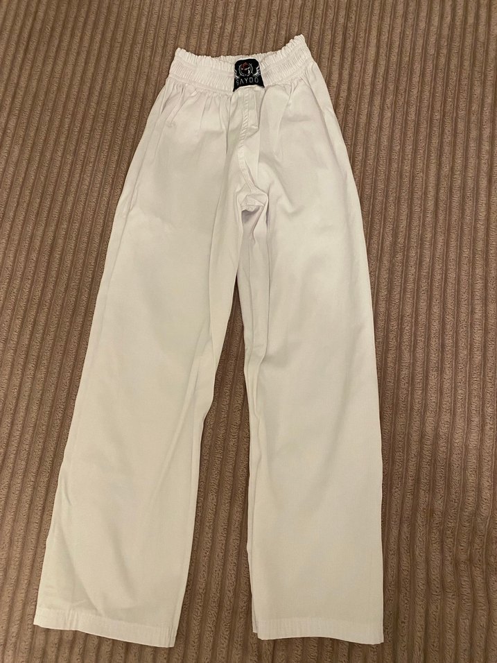 Beyaz Çocuk Karate Kıyafeti ve Kemer - Görsel 3