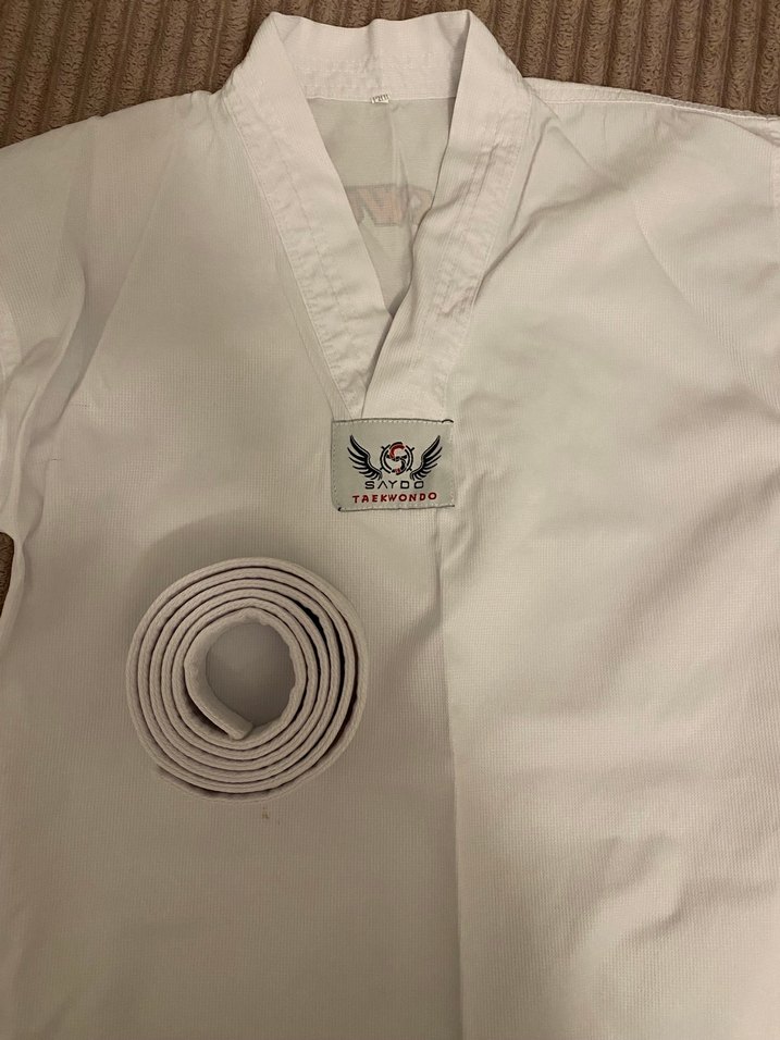 Beyaz Çocuk Karate Kıyafeti ve Kemer - Görsel 4