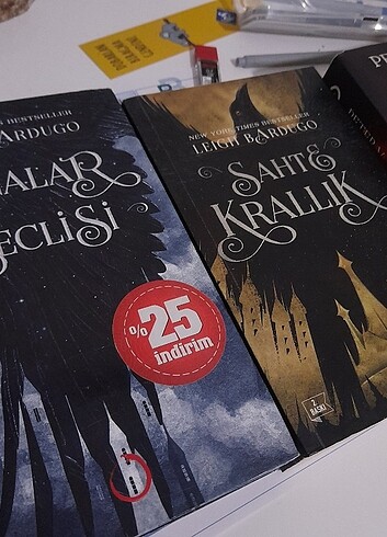 diğer Beden Kargalar meclisi sahte krallık iblis dongusu