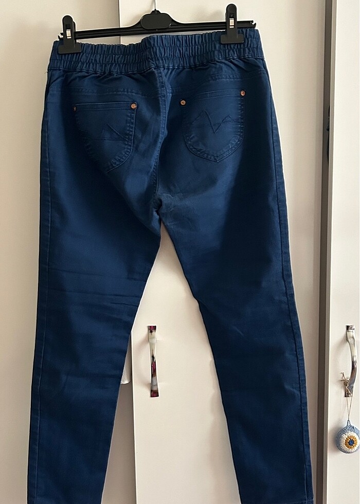 Mavi Pantolon - Görsel 2