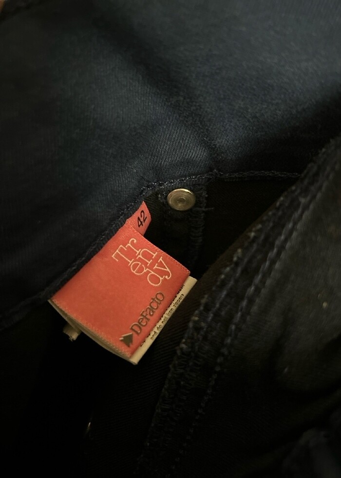 Mavi Pantolon - Görsel 3