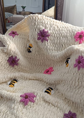 Nakışlı Beyaz Pastel bebek Battaniyesi - Görsel 3