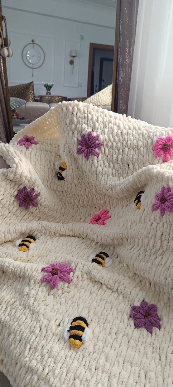 Nakışlı Beyaz Pastel bebek Battaniyesi - Görsel 3