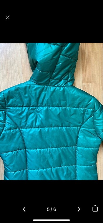 Yeşil şişme mont - Görsel 4