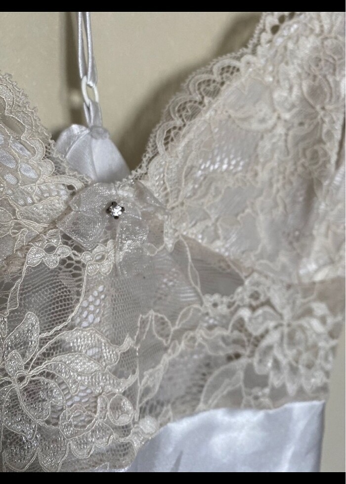 Saten dantelli bluz - Görsel 3