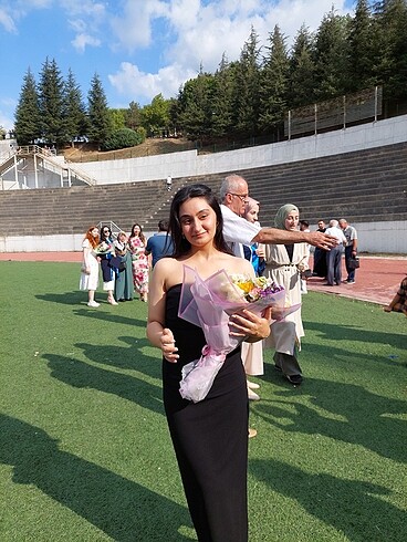 m Beden siyah elbise