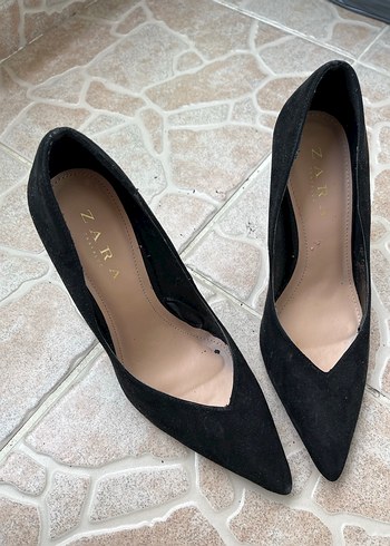 Zara Siyah Süet İnce Topuklu Kadın Stiletto - Görsel 4