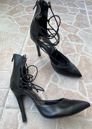 Siyah Stiletto - Görsel 2