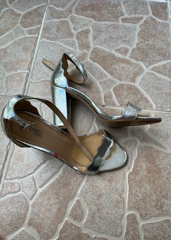 Gümüş rengi Topuklu Kadın Ayakkabı - Görsel 4