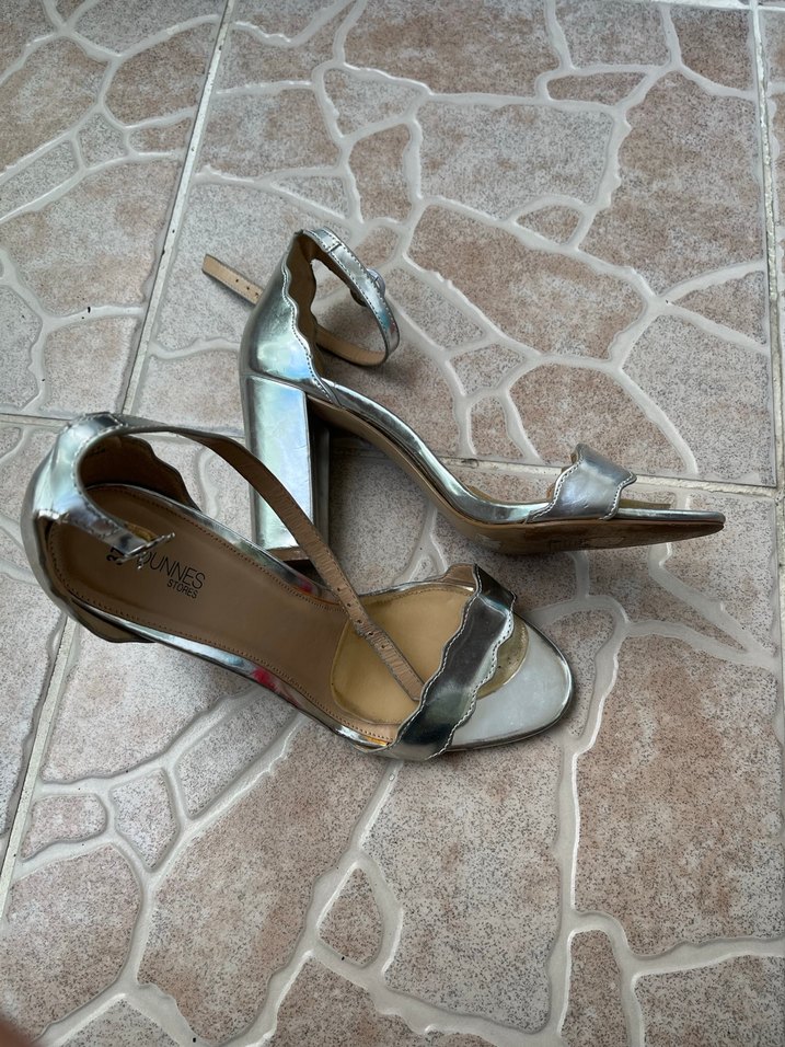 Gümüş rengi Topuklu Kadın Ayakkabı - Görsel 4