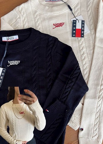 Tommy Hilfiger Beyaz TOMMY JEANS YENİ SEZON Örgü Crop Kazak