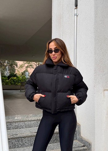 Tommy hilfiger Siyah Kadın Kısa Dik Yaka Mont - Görsel 2