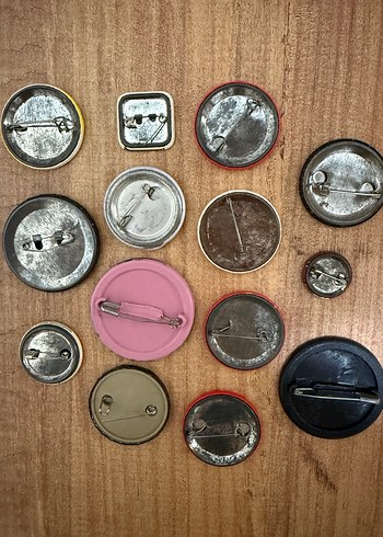 Çok Renkli Retro Rozet Seti - Görsel 2