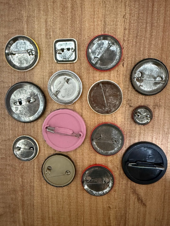 Çok Renkli Retro Rozet Seti - Görsel 2