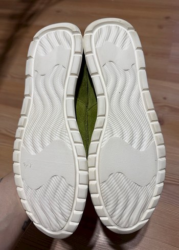 İnci Yeşil Süet Kadın Günlük Dolgu Topuk Ayakkabı - Görsel 2