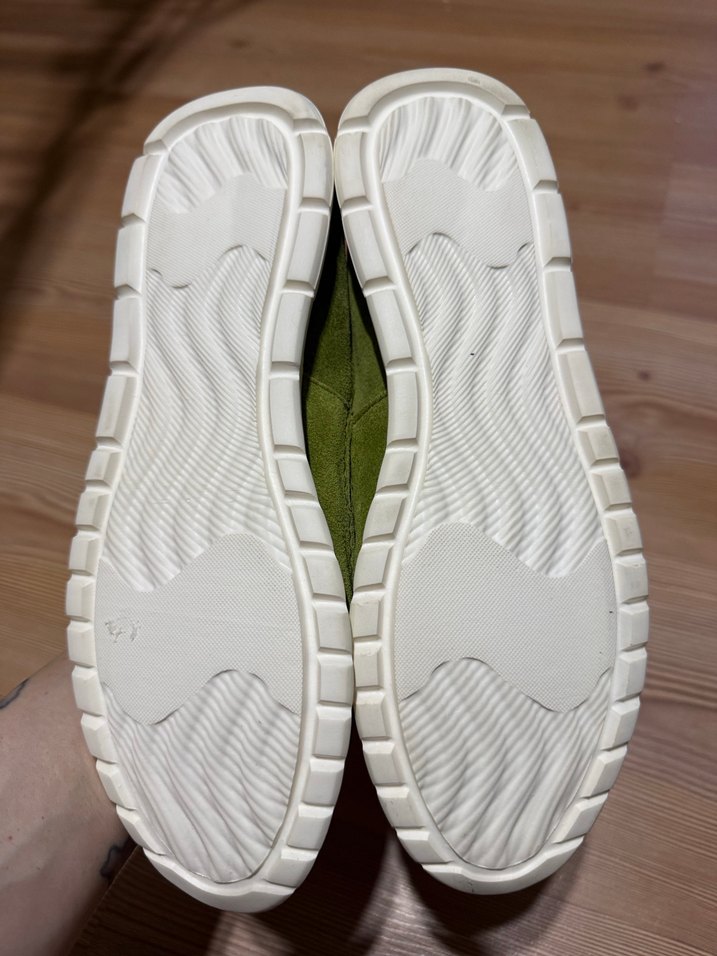 İnci Yeşil Süet Kadın Günlük Dolgu Topuk Ayakkabı - Görsel 2