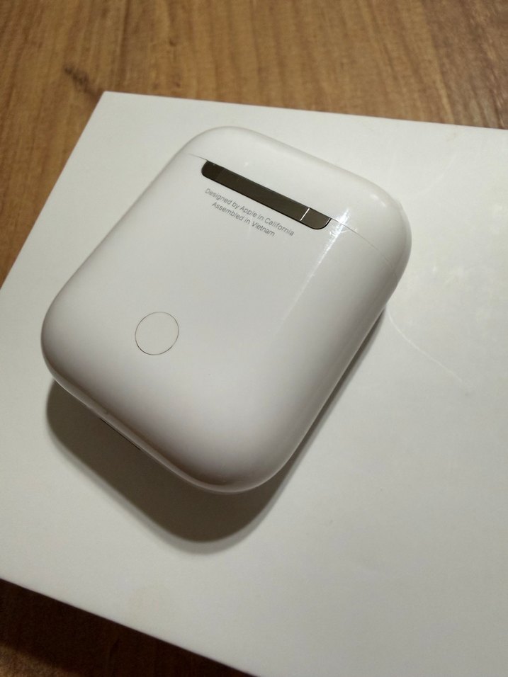 Apple Airpods 1/2 Beyaz Kablosuz Kulaklık ve Şarj Kutusu - Görsel 4