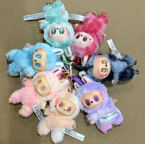 Diğer YENİ LABUBA PELUŞ ANAHTARLIK