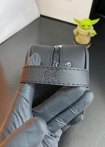 Prada Siyah Fermuarlı Erkek el çantadı - Görsel 5