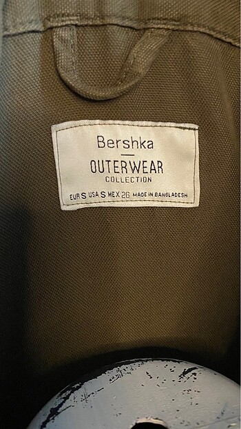 s Beden haki Renk Bershka Haki Kap