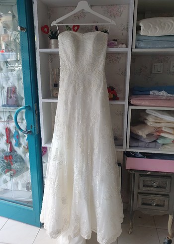 Dantel Detaylı Straplez A Kesim Gelinlik - Görsel 2