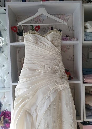 İnci Detaylı Straplez Prenses Gelinlik - Görsel 2