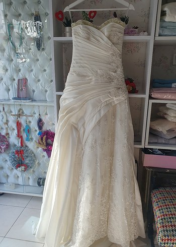 İnci Detaylı Straplez Prenses Gelinlik - Görsel 8