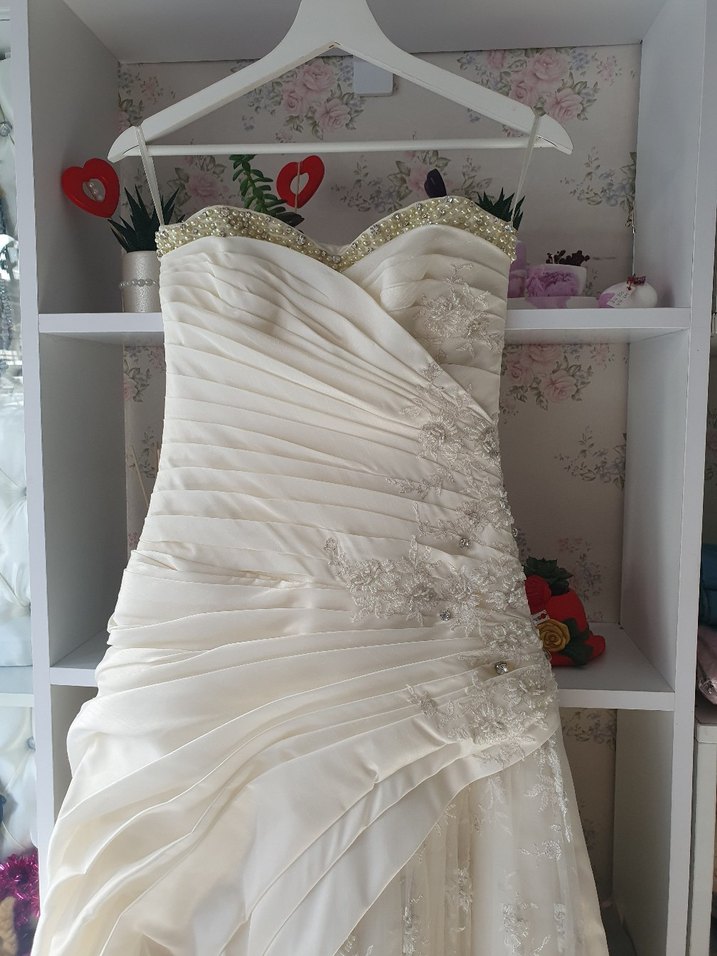 İnci Detaylı Straplez Prenses Gelinlik - Görsel 5